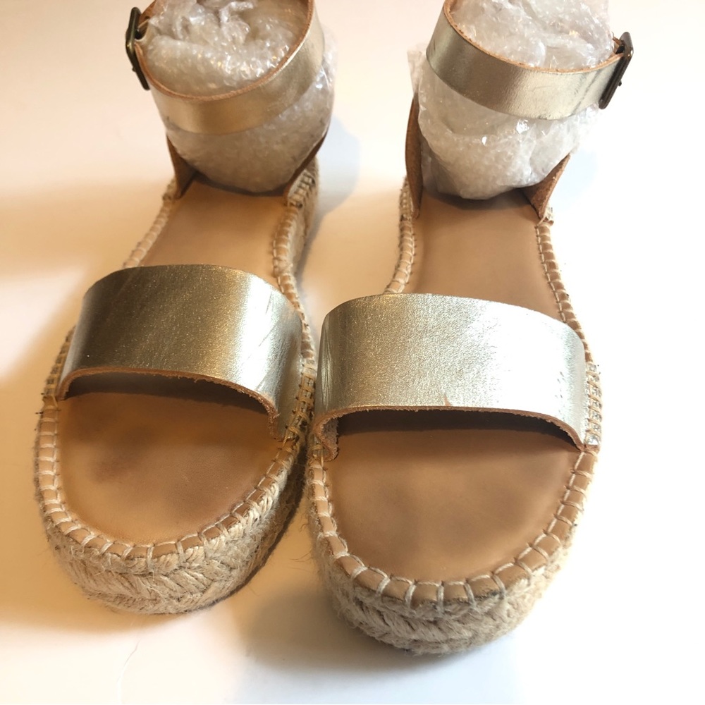 Sz 11 Soludos Cadiz Gold Metallic Platinum Strap Sandals - Picture 4 of 16